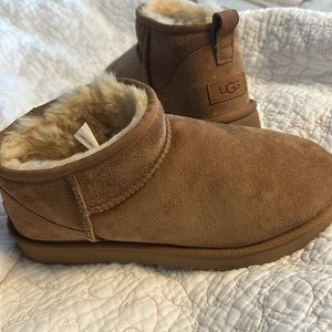Auth UGG Ultra Mini boot Chestnut 9